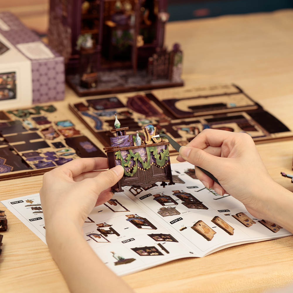 Casa Miniatura "A Livraria de Astrologia" DIY (Faça Você Mesmo)