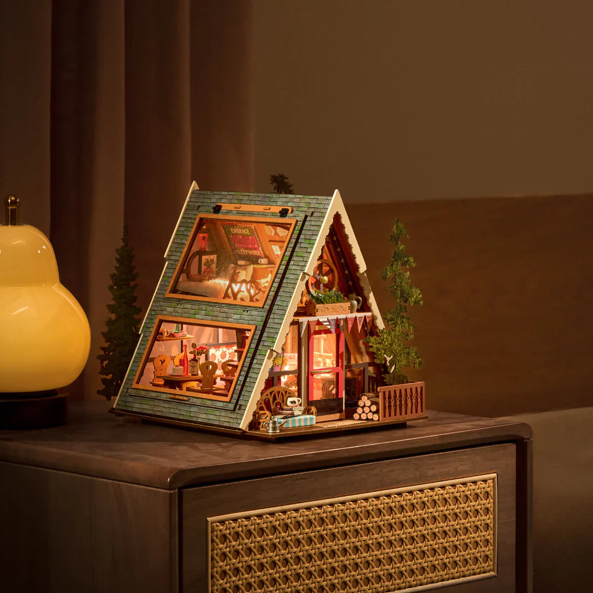 Casa Miniatura "Chalé Alpino" DIY (Faça Você Mesmo)