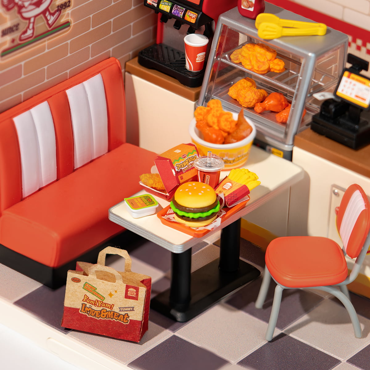Casa Miniatura "Lanchonete Burgers Delícia" DIY (Faça Você Mesmo)