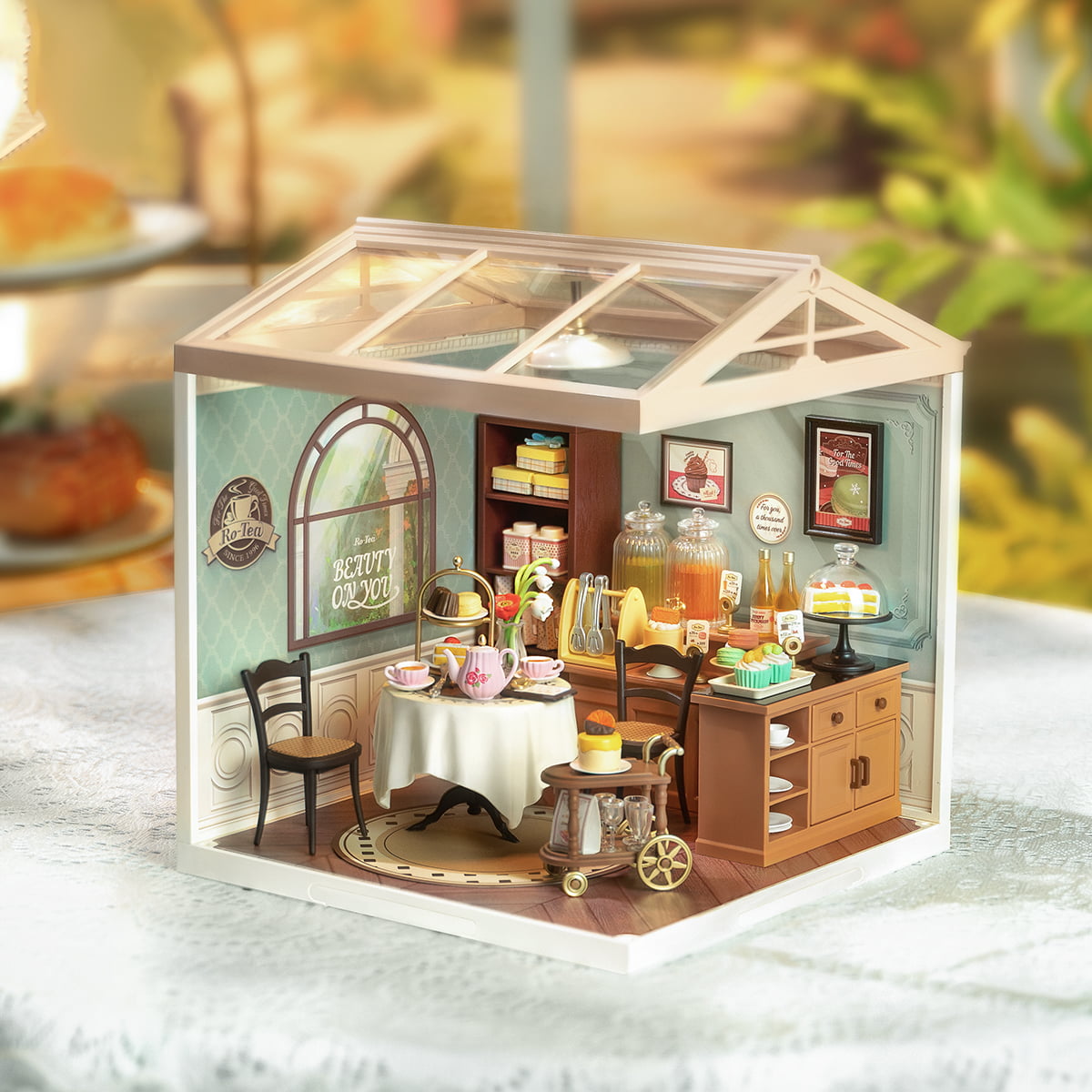 Casa Miniatura "Salão de Chá Clássico" DIY (Faça Você Mesmo)
