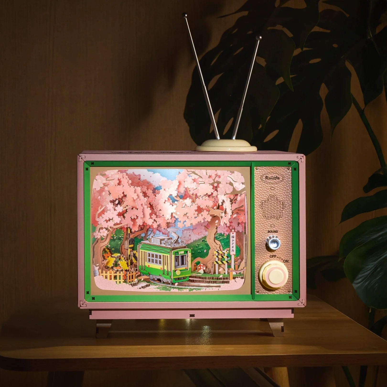 Quebra-cabeça 3D "Caixa Musical Trem das Flores de Cerejeira"