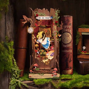 Book Nook "Imersão no País das Maravilhas" DIY (Faça Você Mesmo)
