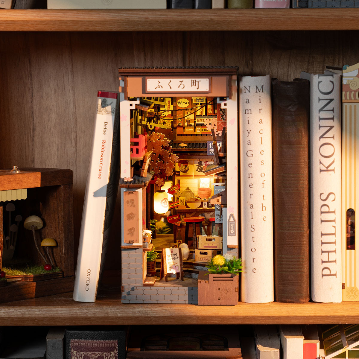 Book Nook "Viela Fukuro-machi Sakura" DIY (Faça Você Mesmo)