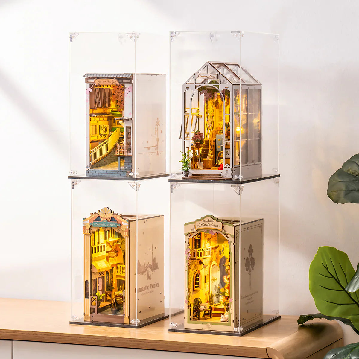 Vitrine Expositora Empilhável para Book Nooks