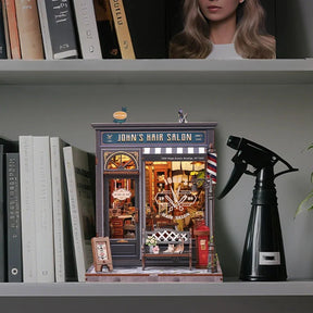 Casa Miniatura "A Barbearia do John" DIY (Faça Você Mesmo)