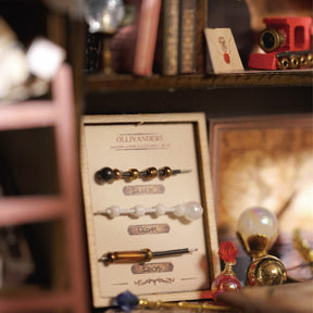 Casa Miniatura "Empório Mágico" DIY (Faça Você Mesmo)
