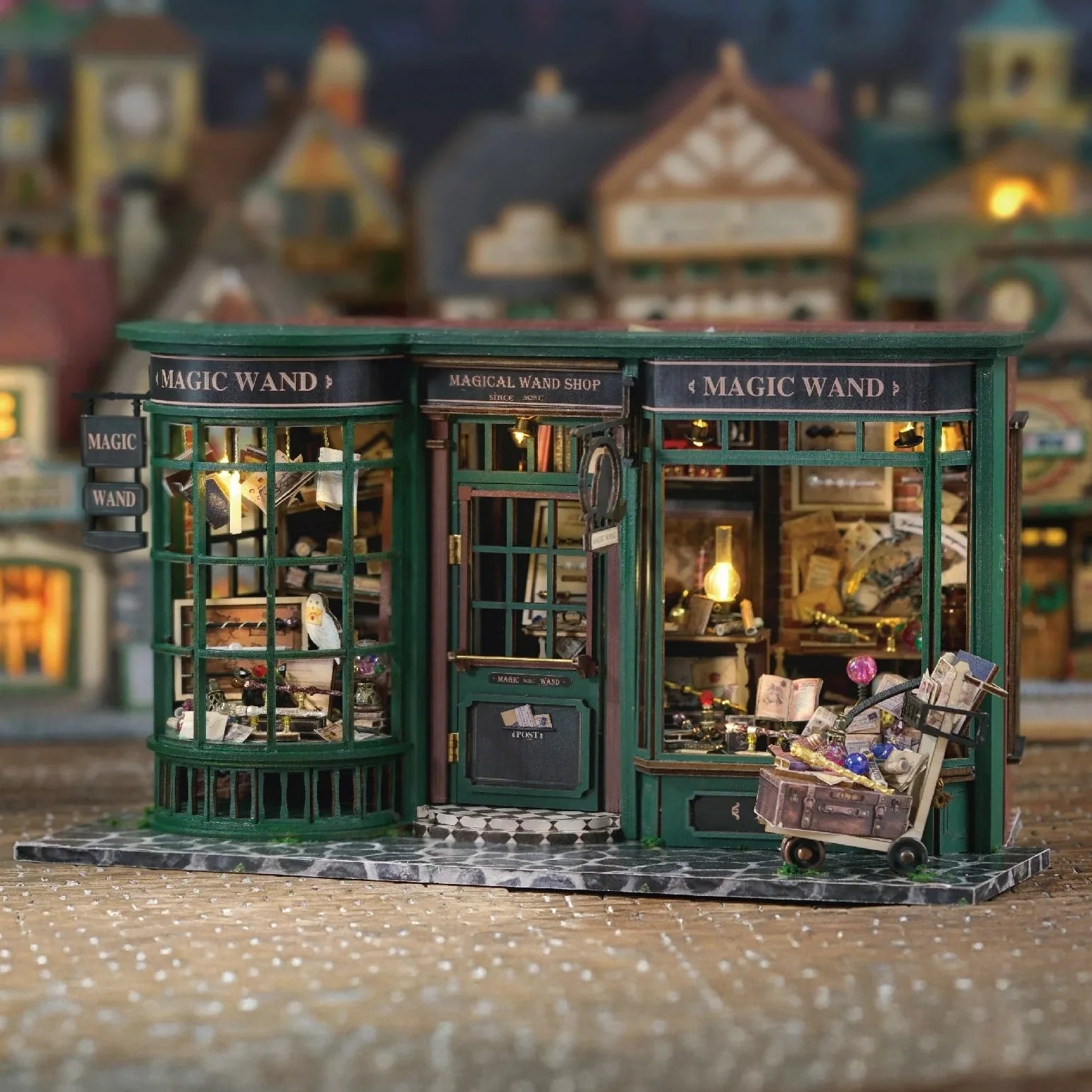 Casa Miniatura "Empório Mágico" DIY (Faça Você Mesmo)
