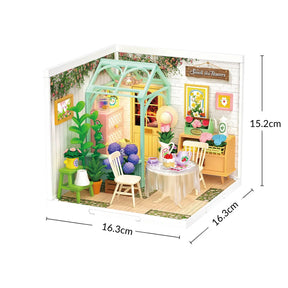 Casa Miniatura "Jardim de Dentro" DIY (Faça Você Mesmo)