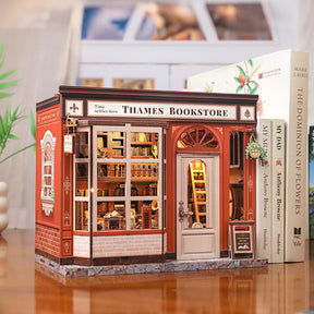Casa Miniatura "Livraria Inglesa" DIY (Faça Você Mesmo)