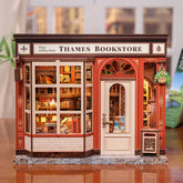 Casa Miniatura "Livraria Inglesa" DIY (Faça Você Mesmo)