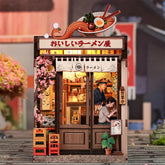 Casa Miniatura "Restaurante Oishii Ramen" DIY (Faça Você Mesmo)